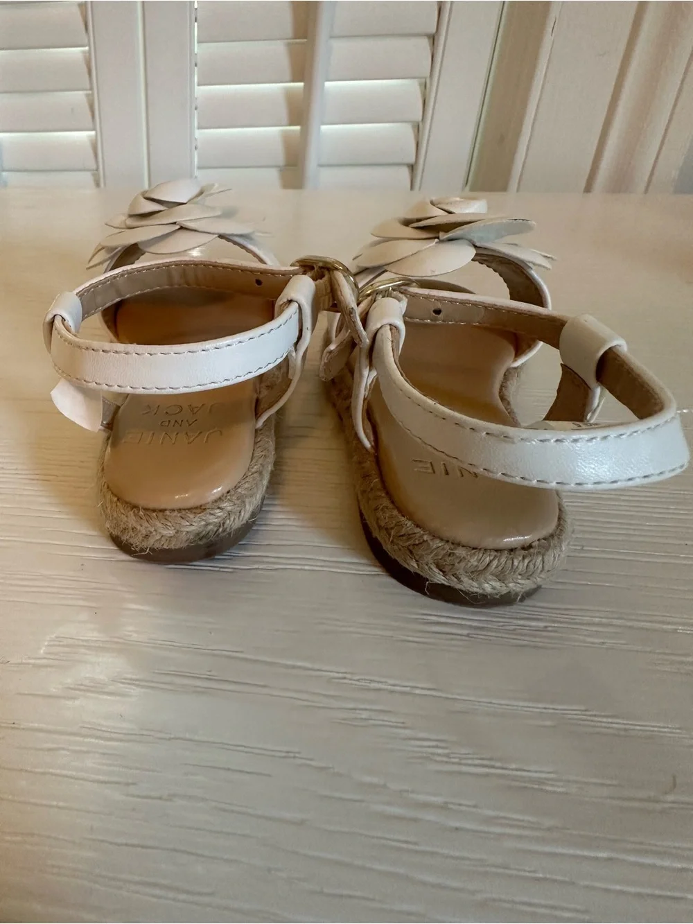 Janie and Jack White 3D Rose Flower Braided Espadrille Sandals Size 5
